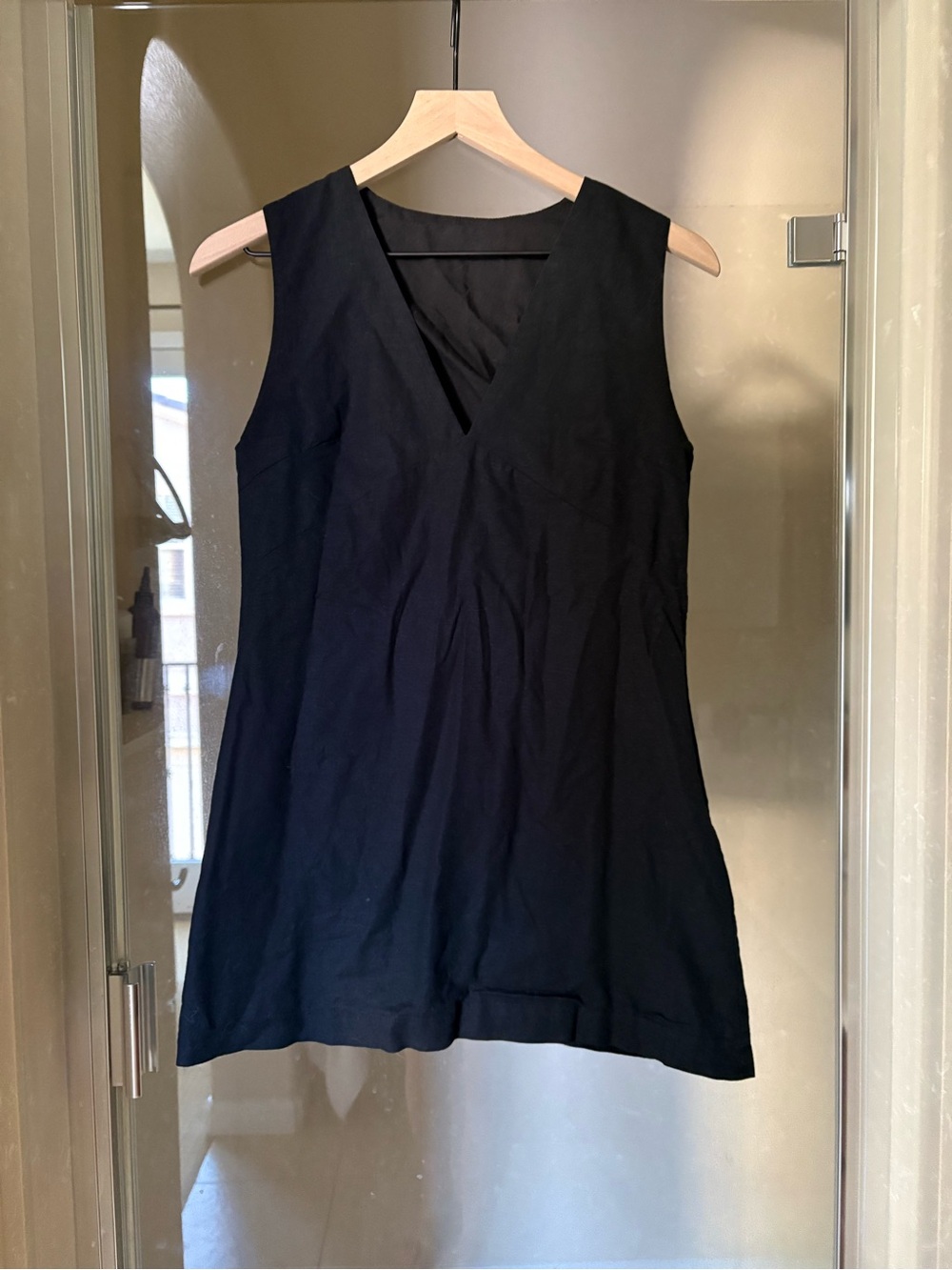 Black V-Neck Sleeveless Women's Linen Dress